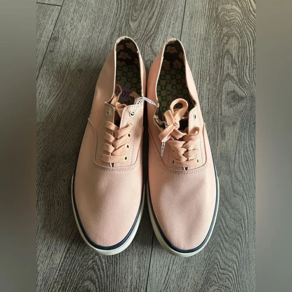 Sperry top sider men’s Sneaker NWOT